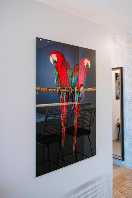 Tokiyo: A Lovely Center 2 Bedrooms With Private Parking