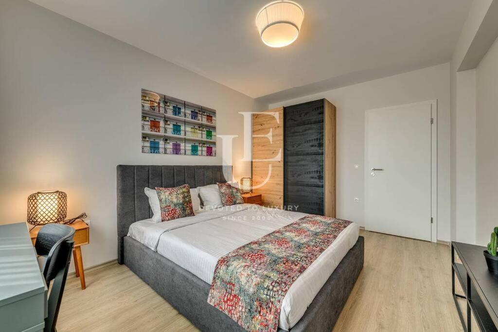 Apartamento Tokiyo: A Lovely Center 2 Bedrooms With Private Parking *